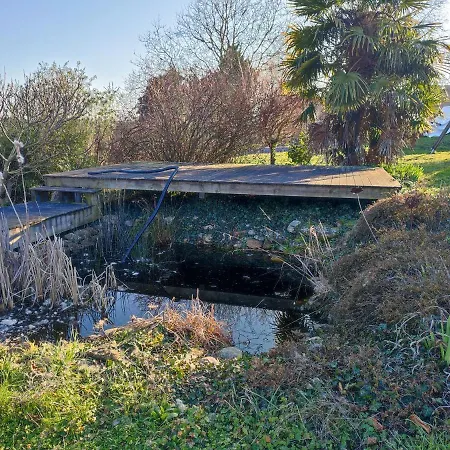 Aux Basses Besnardieres *